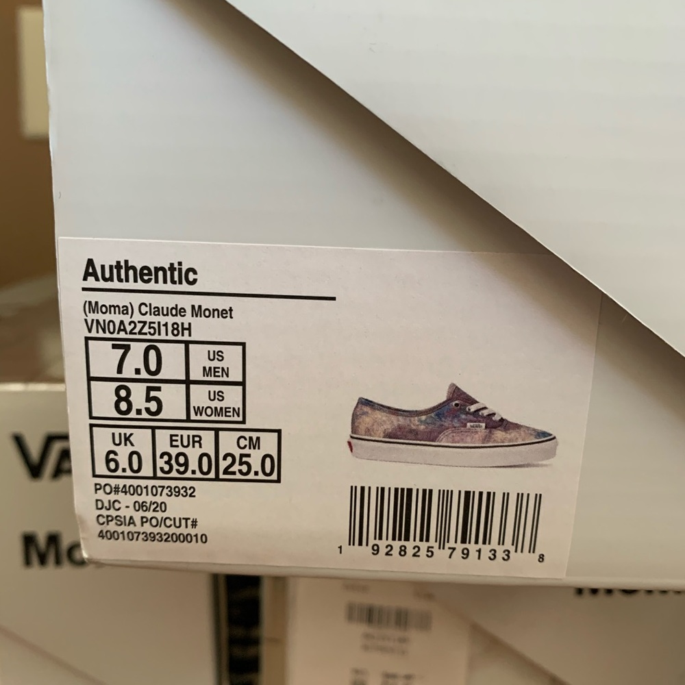 Authentic - Picture 10 of 13